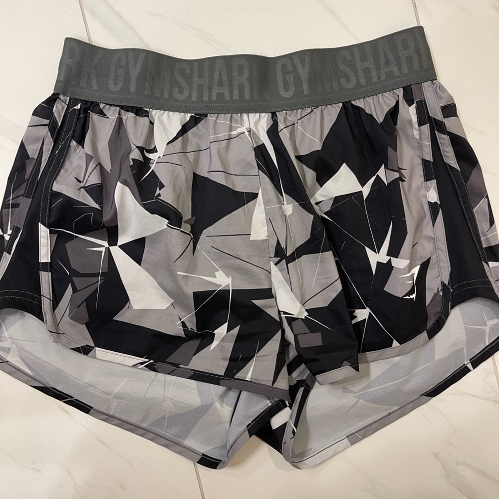Gymshark cover shorts size small